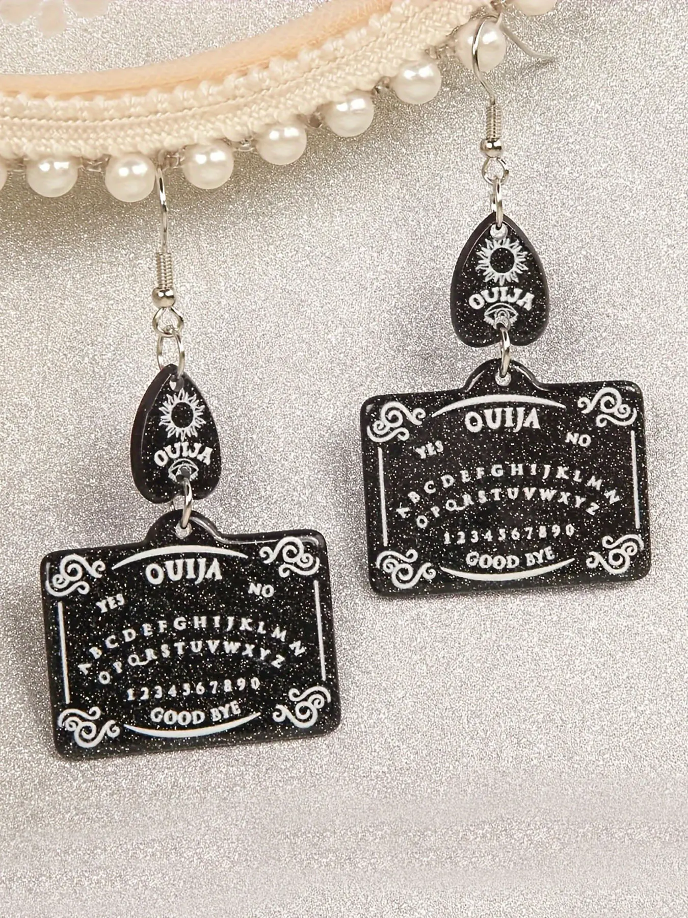 Vintage Gothic Spirit Dangle Earrings - Unique Acrylic Design, Alloy Ear Hooks, No Plating or Mosaic, Hypoallergenic, Unisex Witchy Jewelry for All Seasons, Ideal for Halloween, Festival Celebrations, and Everyday Wear, Punk Style Earrings