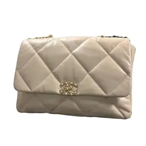 Pre-owned CHANEL leather Tote Bags 19 HANDLE BAG