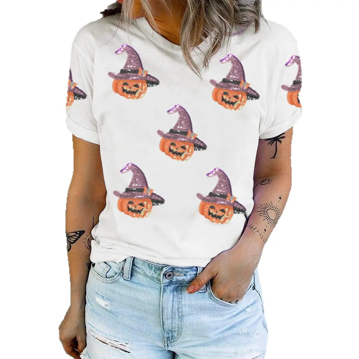 Women's Plus Size Casual White Short-Sleeve T-Shirt, Japanese Leisure Style Normal Type Top with Sequin Pumpkin Witch Graphic, Pumpkin Print, Sequin Accents