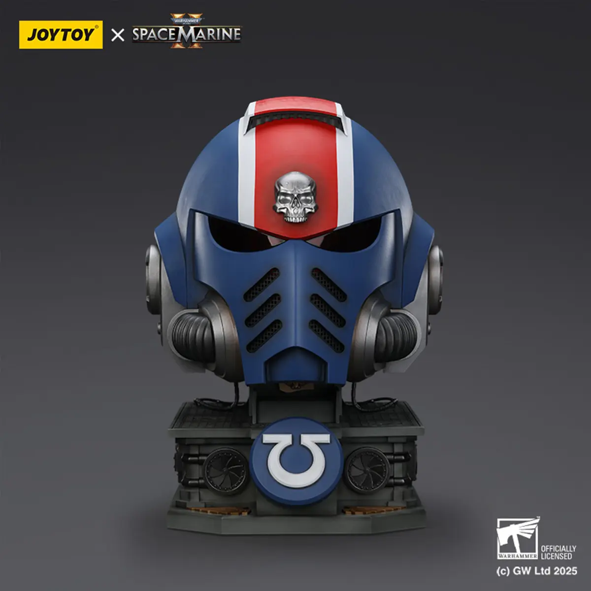 JOYTOY Warhammer  40,000 Action Figures Ultramarines Lieutenant Titus' MkX Helmet & Display Stand