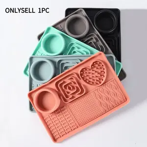Strong Suction Anti-Chew Silicone Licking Mat, Slow Feeder, For Dogs & Cats Food & Treats