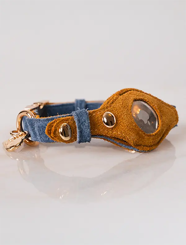 The Heirloom Suede AirTag Dog Collar — Blue