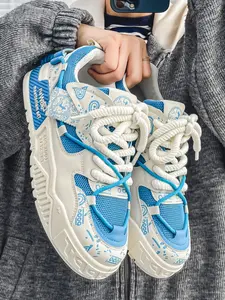 Men's Green-White Paisley Platform Sneakers, Stylish Personalized Style, Paisley Paneling + Mesh Material + Slogan Decor, Eye-Catching Style, Comfortable Fit , Ideal for Daily Commuting & Street Wear Scenarios, Mesh Casual Sneakers