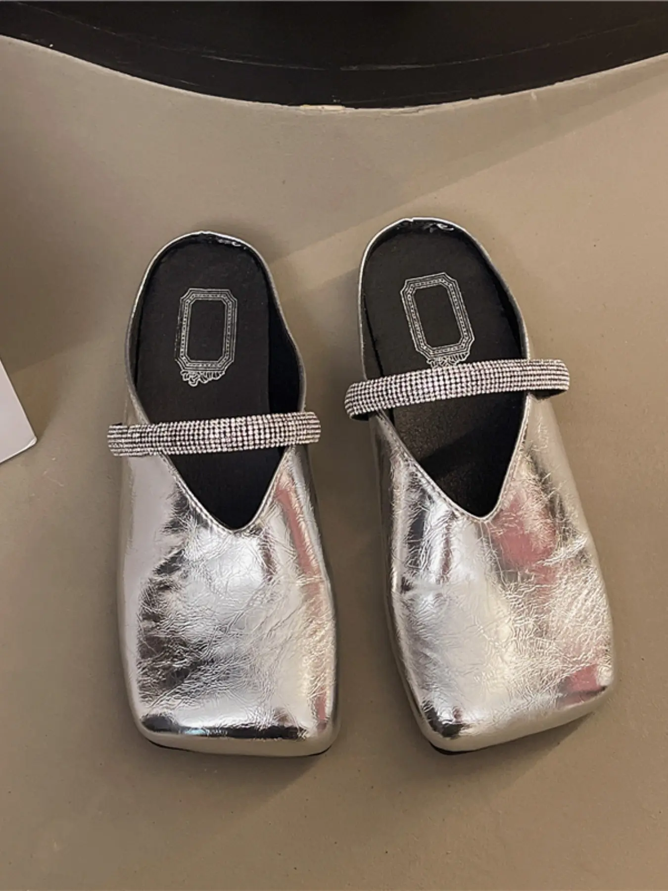 Style Square Toe Slippers, Soft PU Leather Half Sandals, Casual Slip-On Shoes, European & American Fashion, Comfortable & Versatile, Footwear, Elegant Footwear, Flat Sandal Shoes, Pu Leather Mules