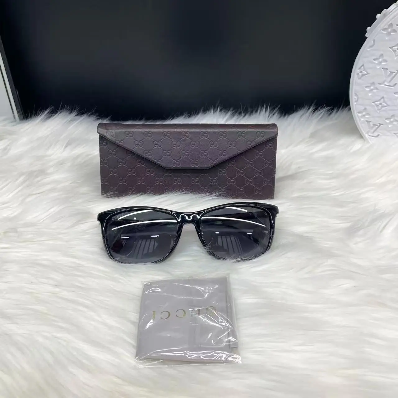 Pre-owned US0471 Gucci glasses 2026.04.01