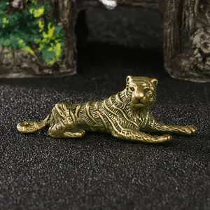 Vintage Style Tiger Statue, 1 Count Animal Shaped Decoration, Desktop Ornament for Home Office, Home Decor, Room Decor, Vanity Decor Accessories, Ornaments Statues