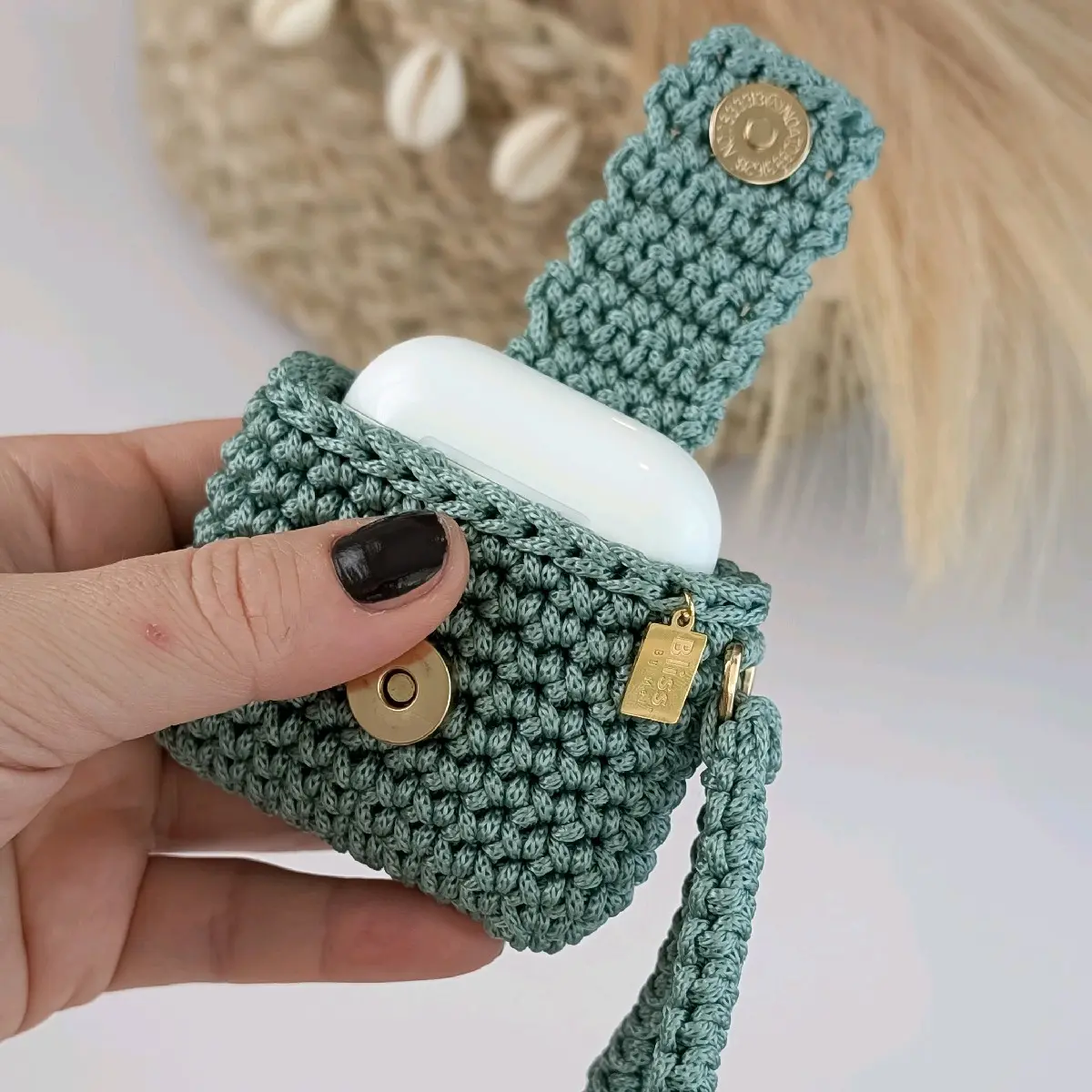 Crochet Airpod Case| Color Crepe Green