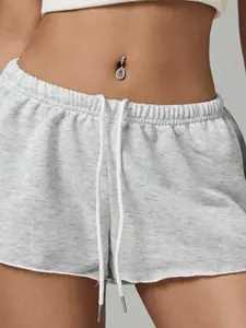 Women's Solid Color Elastic Waist Drawstring Loose Fit Casual Shorts, Ultra-Short Pants, Comfortable and Stylish, Perfect for Daily Wear