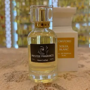 Soleil Blanc | Unisex | A luxurious, sunny, floral amber scent with a creamy coconut and sunscreen-like quality.