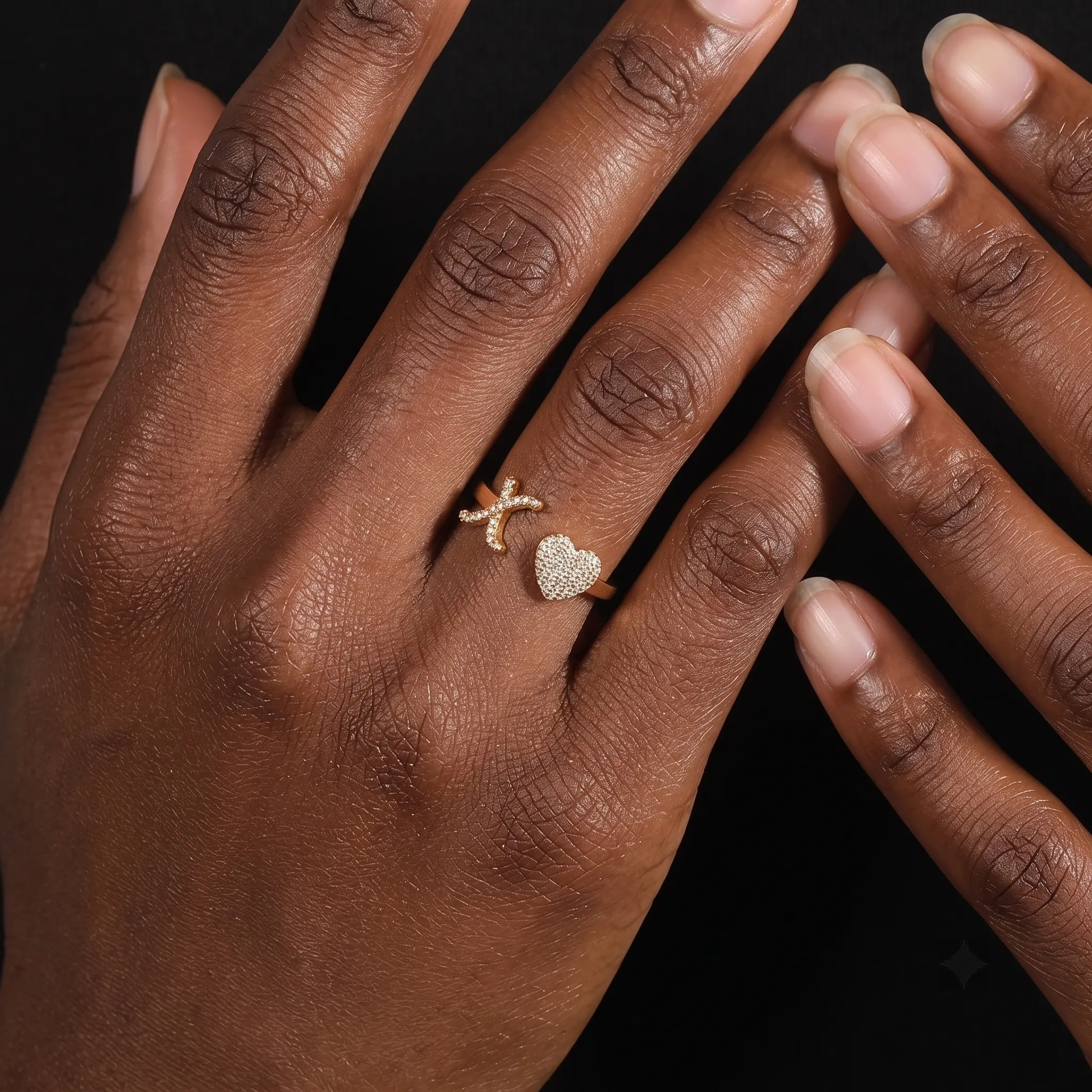 Custom initial ring for women, 18K gold-plated CZ diamond open alphabet A–Z adjustable heart-shaped ring, personalized jewelry gift suitable for both men and women