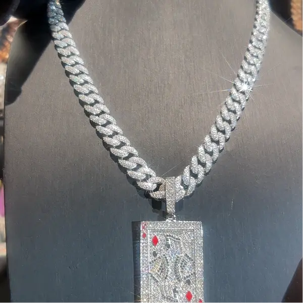 [Quick sale] Non-natural Crystal Necklaces & Pendants