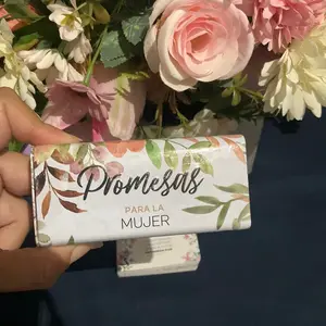 Cajita con tarjetas