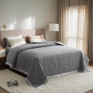 1 pc Ultra-Soft All Season Quilt, Bedding supplies, Soft Lightweight Quilts, Coverless Duvet Double, Fiber Filling, with Satin Trim, Lightweight and Breathable, Suitable for All Seasons, Machine Washable, Breathable Summer Quilt