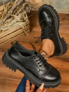 Patent Leather Chunky Platform Oxford Shoes, Lace-Up Design, Vintage British Style, Glossy Material, Height Increase, Casual Denim Wear