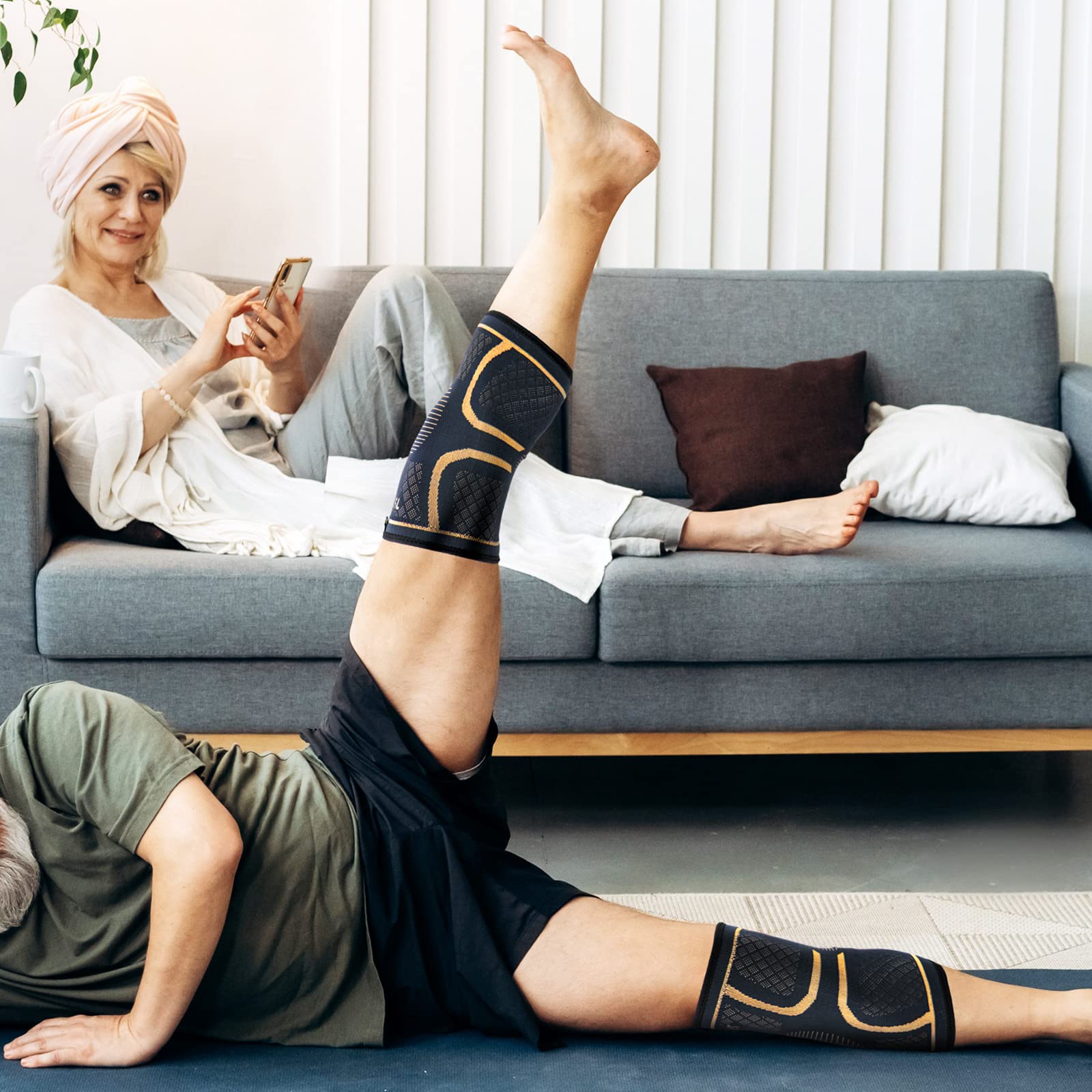 ARITAUM Copper Knee Braces for Men and Women (1 pair) -Knee Supports Copper Compression Knee Sleeve for Knee Pain, Arthritis, Sports and Recovery Support