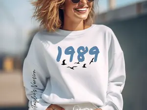 1989 Seagull White Sweatshirt