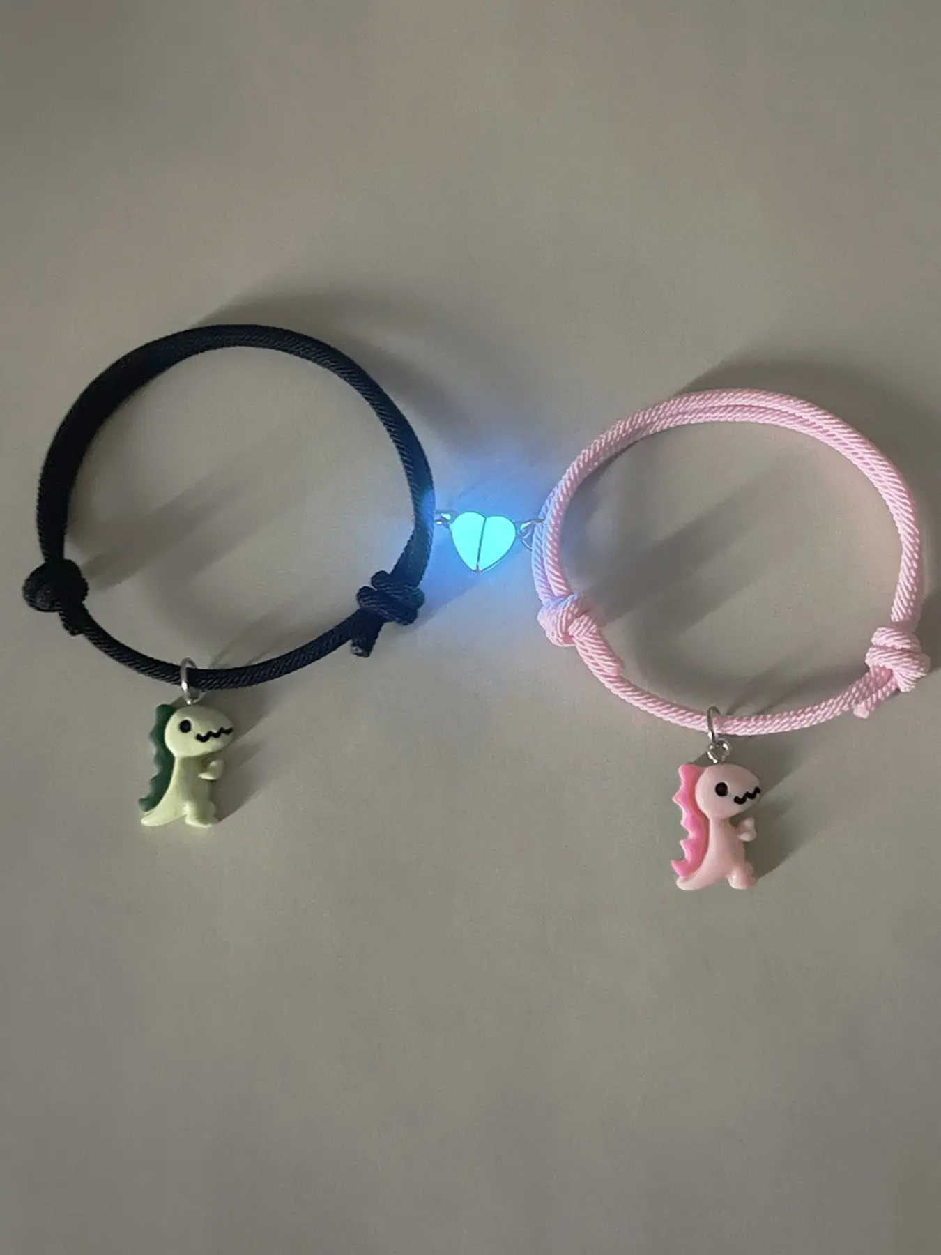 2 Pcs Glow-In-Dark Heart Dinosaur Pendant Couple Matching Bracelet, Cute Handmade Braided Wristband, Valentine's Day Gift, Anniversary Present, Jewelry, Bracelet for Couples