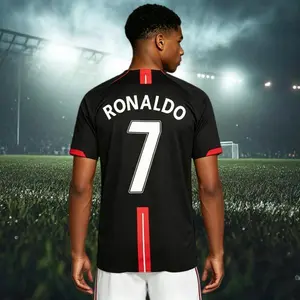 7# Ronaldo 07 08 Away Short Sleeve Shirt Retro Soccer Jersey Black Fans Version