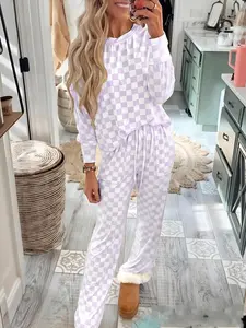 Women's Checkerboard-Print Long Sleeve Tee & Drawstring-Waist Pants Pajama Two-Piece Set, Casual Comfy Round Neck Top & Pocketed Trousers PJ Set, Ladies' Sleepwear & for All Seasons, Soft Lounge Sets, Cute Loungewear