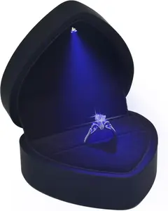 Luxury LED Lighted Engagement Ring Box - Heart Shaped Elegant Black Ring Case for Wedding Rings, Perfect for Proposal, Anniversary, Ceremony, and Gift Giving Eveynsh