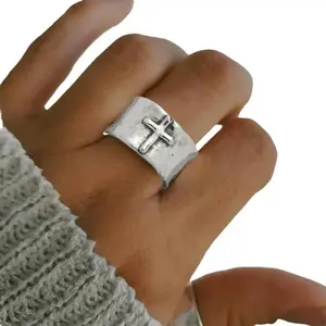 Unisex Minimalist Distressed Finish Wide Band Crucifix Motif Ring - Mindfulness Stress Relief Meditation Jewelry, Versatile Stylish Accessory for Good Luck Summer Vacation