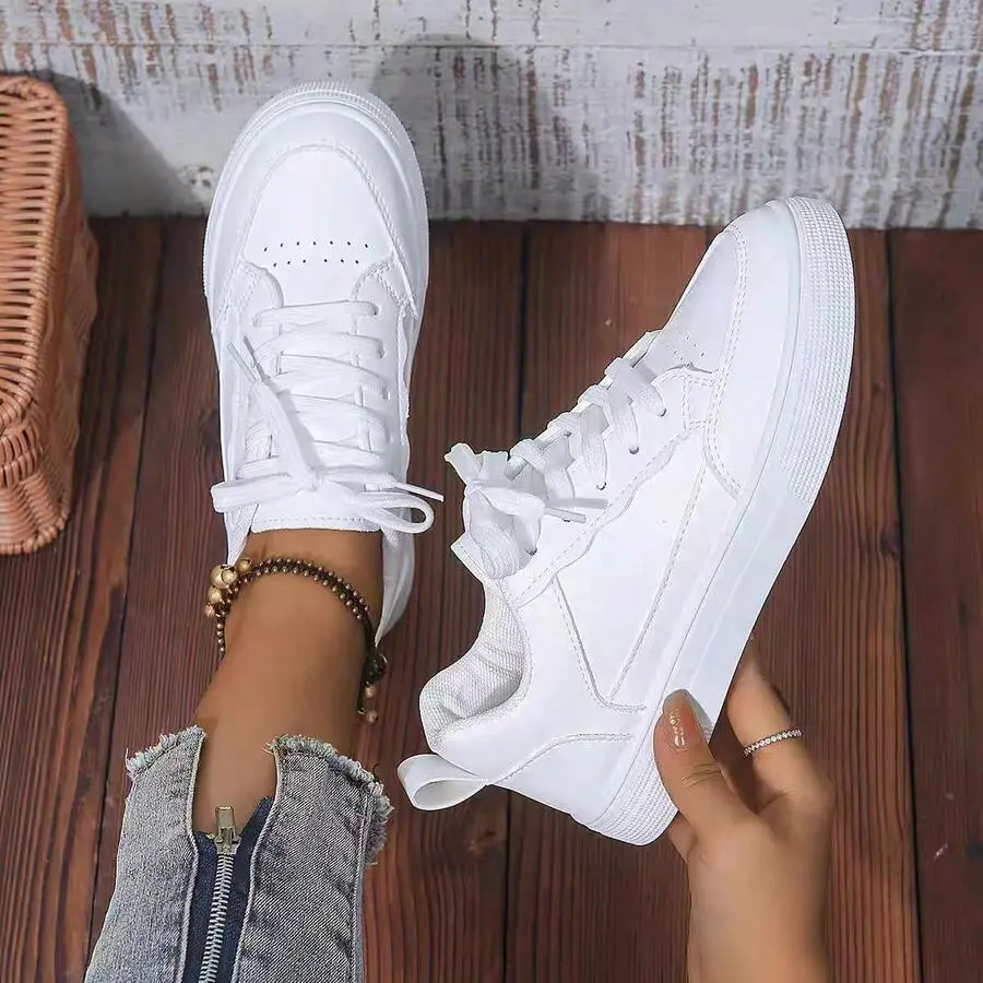 Women's White PU Leather Solid Lace-Up Flat Sneakers - Flat Trainers with Skid-Proof Design for Spring & Autumn Sports Running, Casual Commuter Shoes
