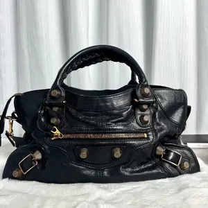 Pre-owned Balenciaga City Giant Studs Large Black Motorcycle Bag |20957447