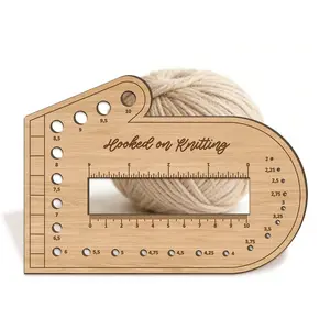 Multifunctional Wooden Knitting Needle Measuring Ruler, Portable Crochet Gauge Tool, Ideal for Crafting, Sewing, and Knitting