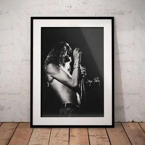 [UNFRAMED POSTER] Layne Staley Poster with signature - Alice in Chains Art Print - Rock Music Wall Design - Black White Artwork Printed