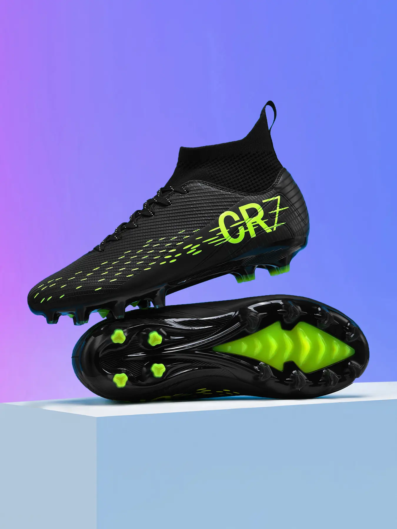 Professional men's football shoes new AG spike boots  non-slip adult breathable high-top soccer cleats lovers outdoor lawn Football Field boots light football boots competitions training shoes classic black sports soccer shoes.