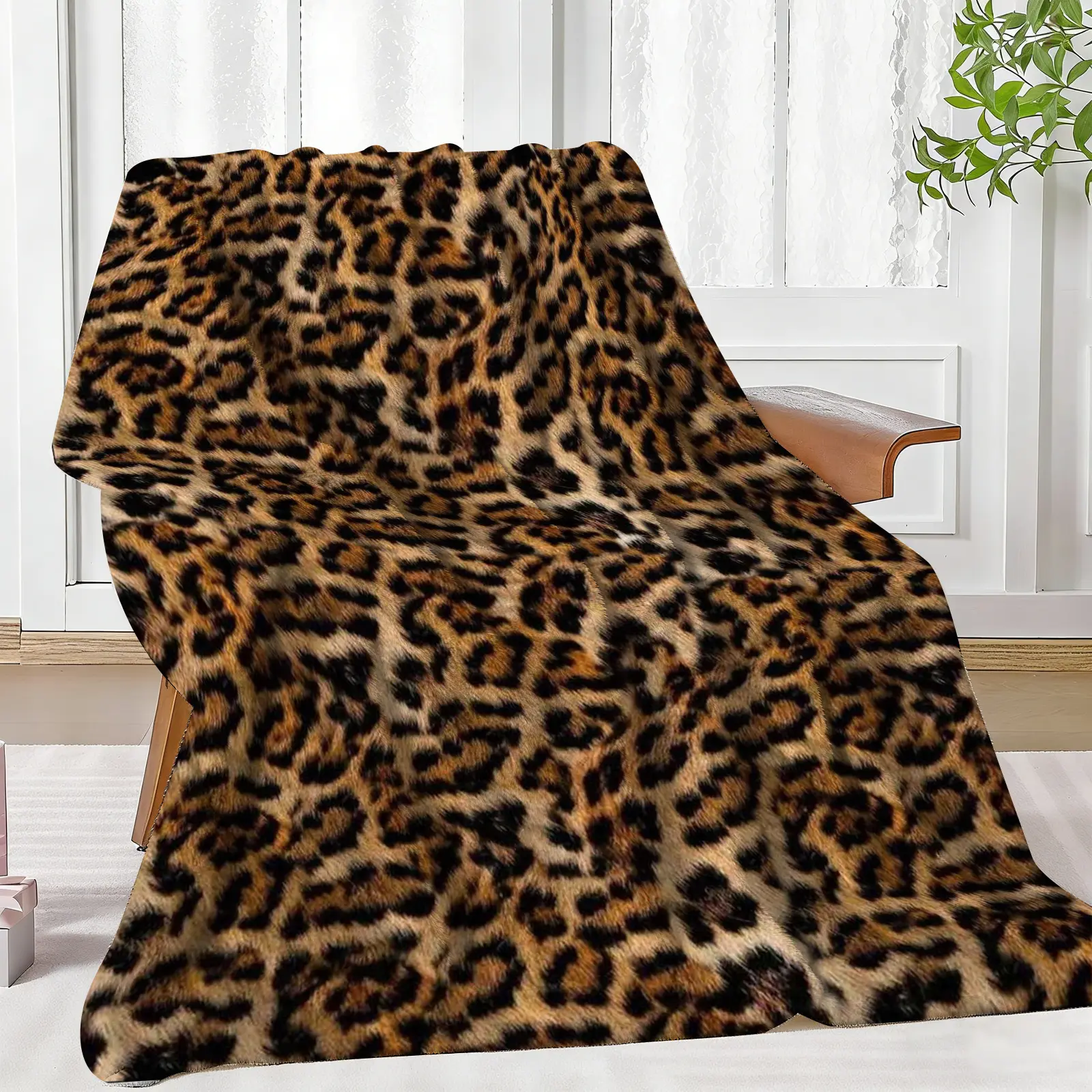 Classic Leopard Print Throw Blanket, Soft Flannel Fleece Warm Breathable Napping Textile, Cozy Bedding for Home & Office, Travel-Friendly Soft Furnishings, Blankets for Bedroom, Throw Blankets