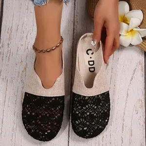 Knitted design flat bottomed single shoes