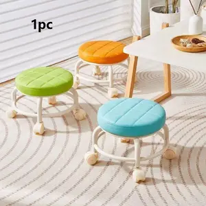 Rotating Floor Cleaning Pedicure Stool, Plastic Wheel Small Bench, Multi-Purpose Foot Care Tool, Ideal for Home Use, Foot Rest Stools, Footstool