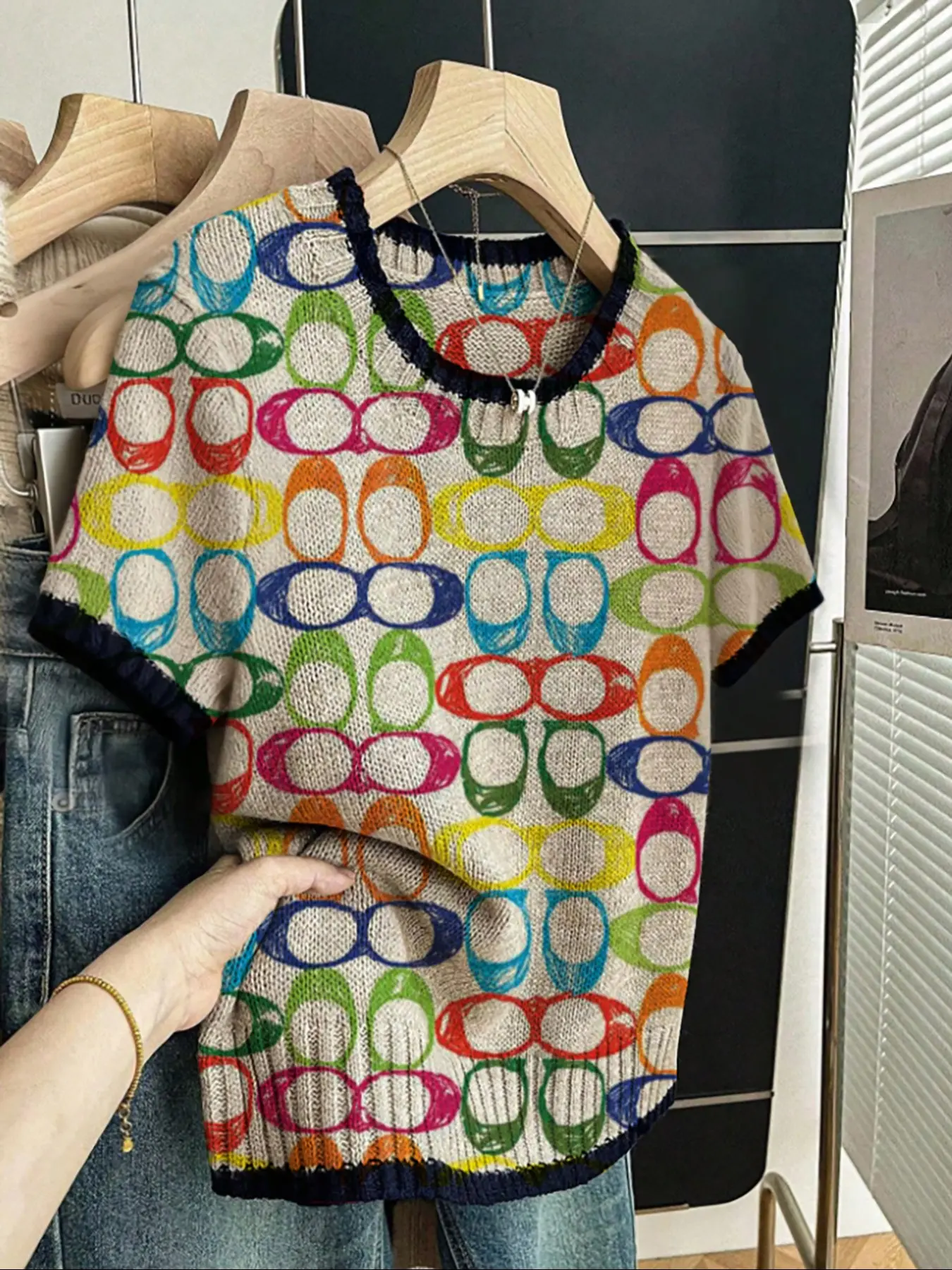 Women's Casual Short Sleeve Knit Sweater, Spring & Fall Fitted Round Neck Top, Comfortable Warm Daily Wear, Colorblock Design, Knitted Tops