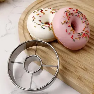 Stainless Steel Donut Cutter, 1 Count Doughnut Pastry Cutter, Doughnut Desserts Bread Cutter Maker, Cake Decorating Tool, Kitchen Baking Supplies, Cookie Cutters Home