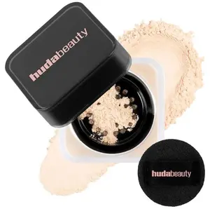 HUDA BEAUTY Mini Easy Bake Loose Baking & Setting Powder Pound Cake 0.21 oz/6 g