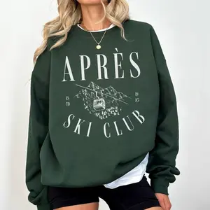 Apres Ski Club Crewneck Sweatshirt | Vintage Retro Style Skiing Pullover Sweater | Ski Trip Bachelorette Outfit | Trendy Oversized Uniex Fit