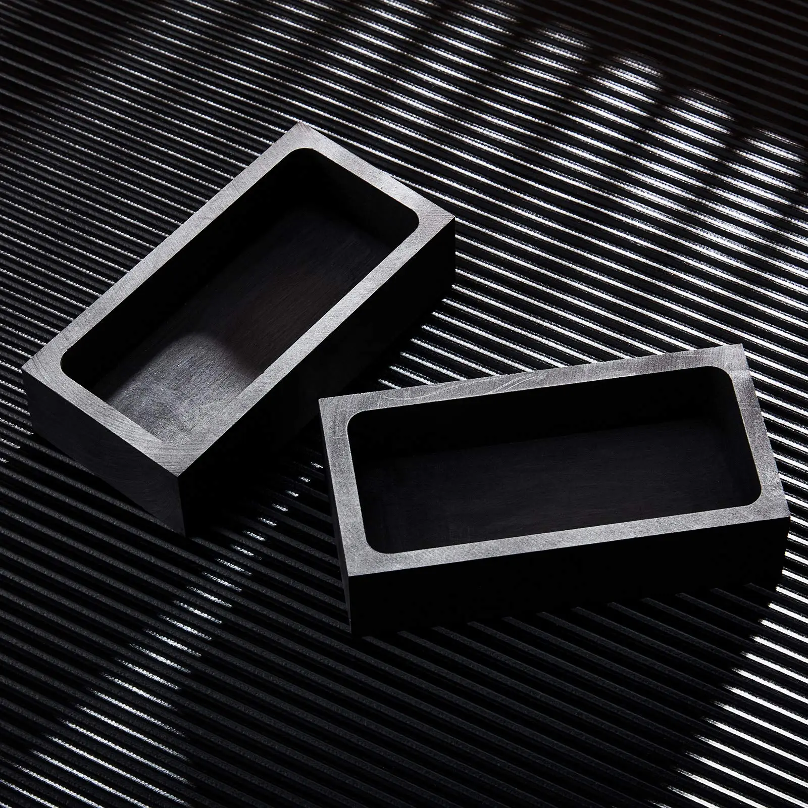 2 Pieces Graphite Ingot Mould Crucible Mould for Casting Gold Silver Metal Aluminum Copper Brass Melting Refining (4 x 2 x 1 Inch)