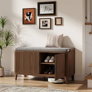 Oxirth 39.3" Fluted Entryway Storage Bench with Removable Cushion, Modern Shoe Bench with 2 Doors & Adjustable Shelves, Robotic Vacuum Friendly Storage Cabinet for Hallway Bedroom (Natural Wood)