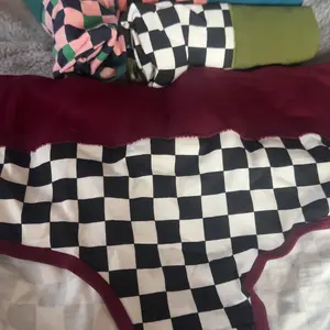 INNERSY Women's High Waisted Cotton Panties 5-Pack, Soft & Breathable Underwear, Comfortable Full Coverage Briefs for Everyday Wear, Stretchy & Durable