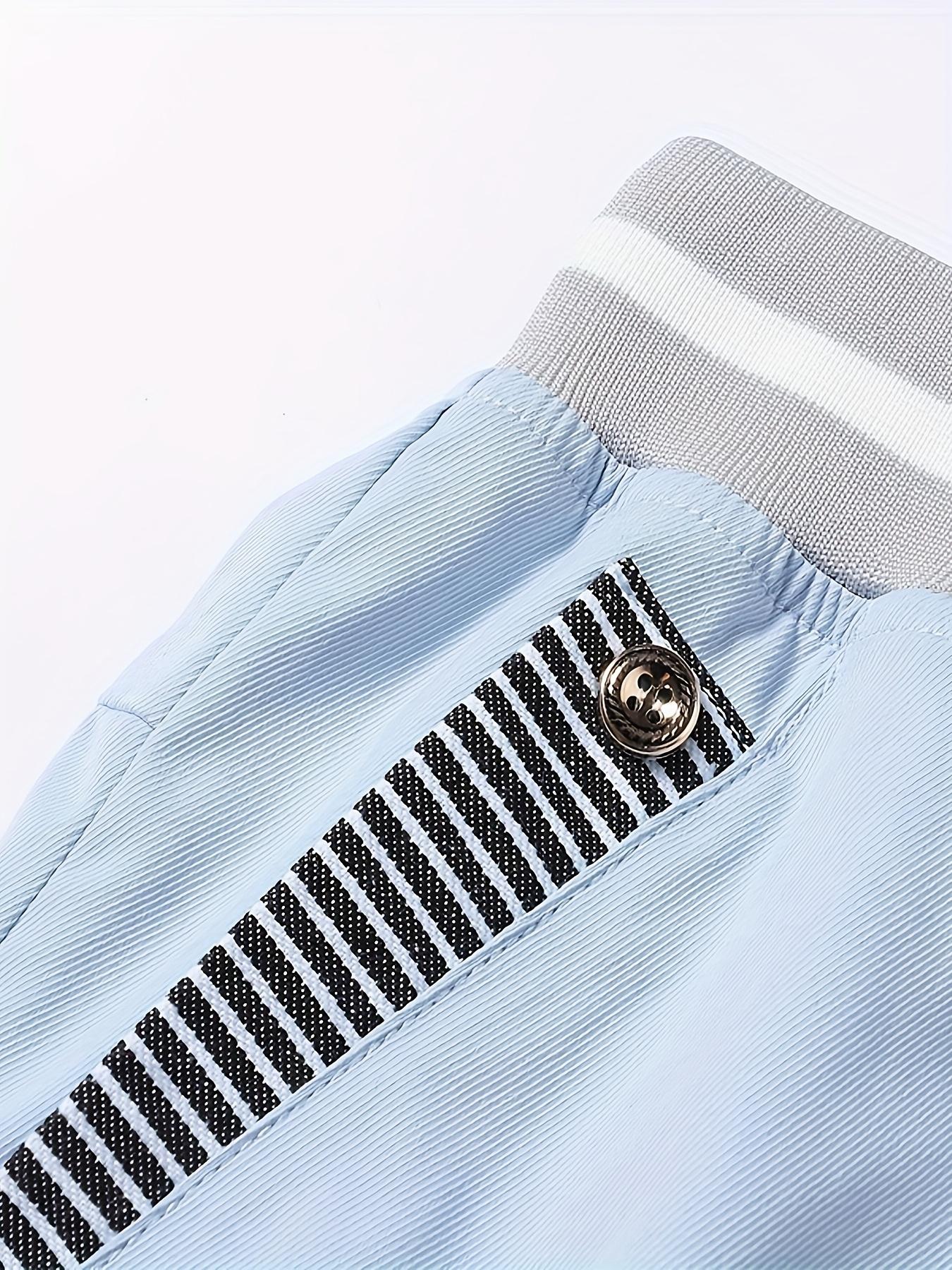 Men’s summer casual bermuda shorts, two-pack; adjustable elastic waistband with drawstring; striped pockets; leather patch decoration; breathable and comfortable; suitable for outdoor everyday wear and versatile.