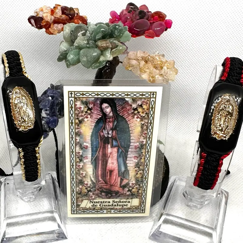 Virgen of Guadalupe Handmade Woven Bracelet & Spanish Prayer Card. Pulsera de tejido doble con imagen de la Virgen de Guadalupe~Incluye una oración laminada en español.