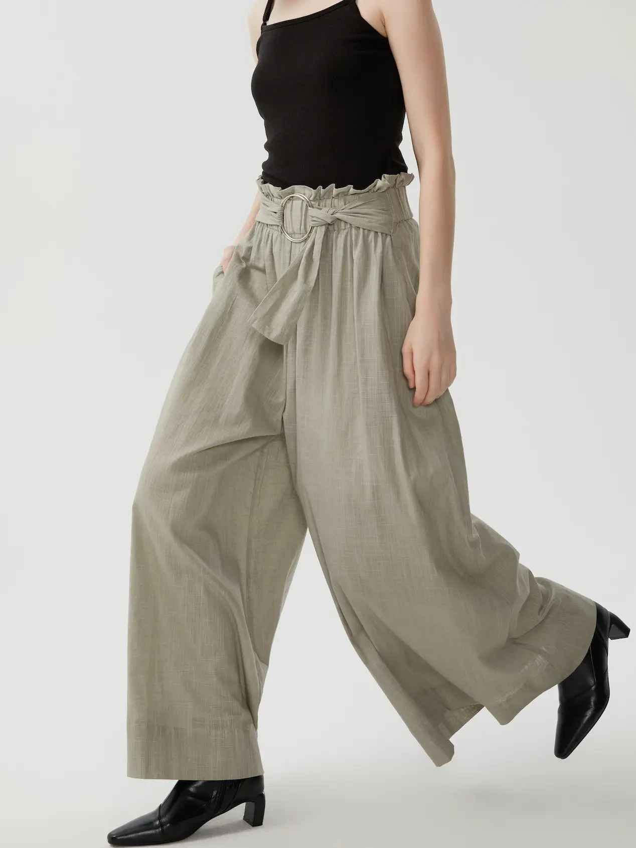 Ladies' designer high-end loose casual pants Ladies' designer high-end loose casual pants