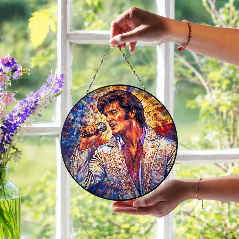 Rock Star Elvis Presley Stained Glass Suncatcher, The King of Rock Decor, Vintage Music Icon Artwork, Collector’s Item, Retro Home Gift, Rock n Roll