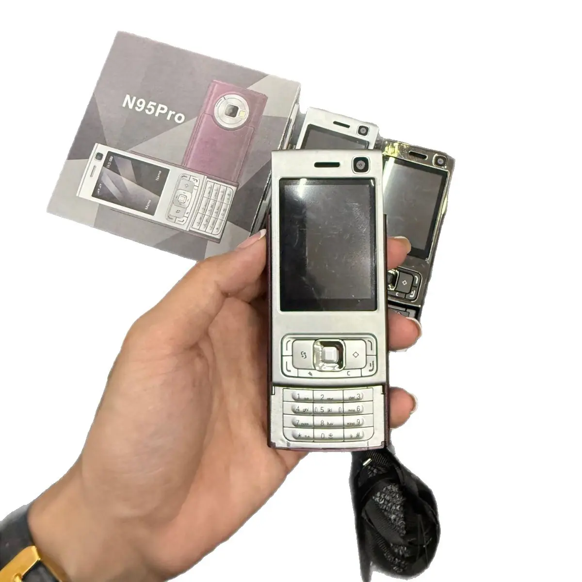 Retro Portable Cellphone with Sliding Cover Keypad, Classic Slider Design, Compact Stylish Build, Memory Support, Screen Display for Daily Communication & Simple Entertainment