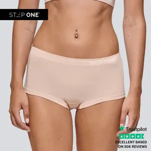 Women's SmoothFit Boyleg - Light Beige