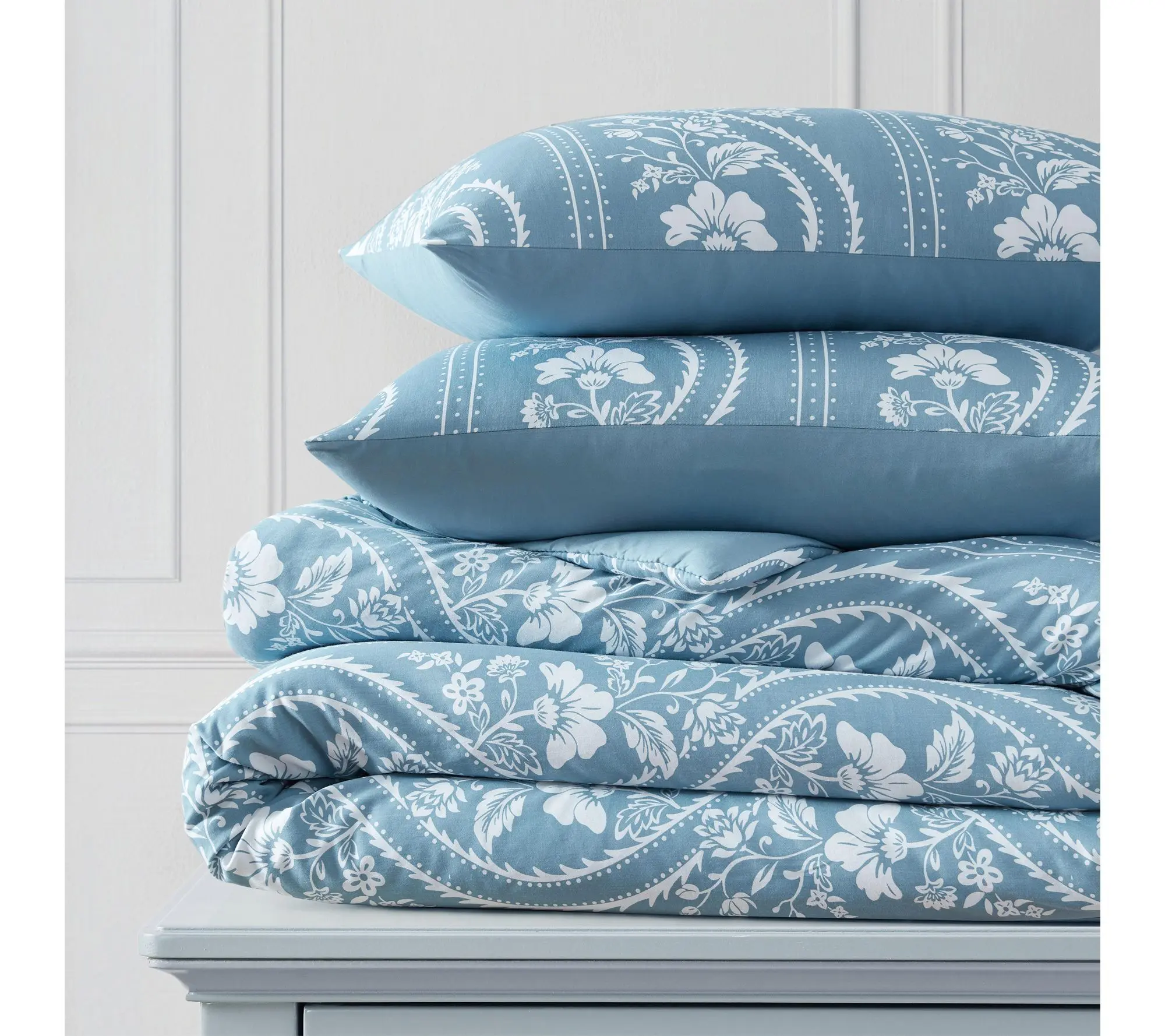 Martha Stewart Sophia Stripe Blue Cotton Twin Comforter Set