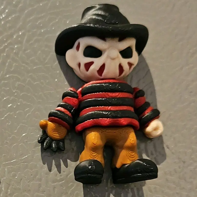 Freddy Krueger Flexi Magnet Decor Claw Halloween Nightmare