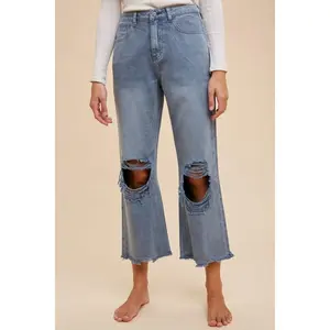 Annie Wear Distressed Raw Hem Jeans holey