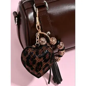 Leopard Print Wood Bead Keychain, Fashion Leather Heart Tassel Bag Charm, Gothic Leopard Print, Y2K Style, Unique Accessory, Stylish Keychain